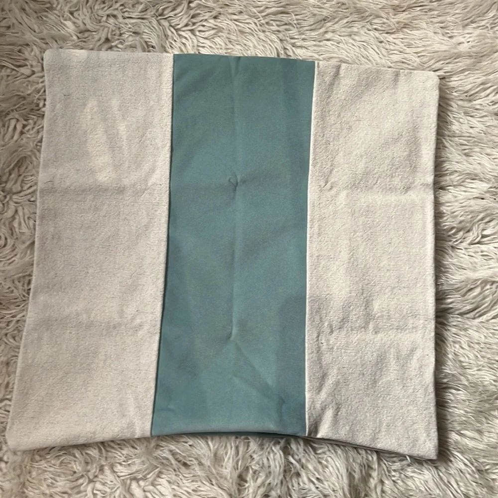 Pillow sham